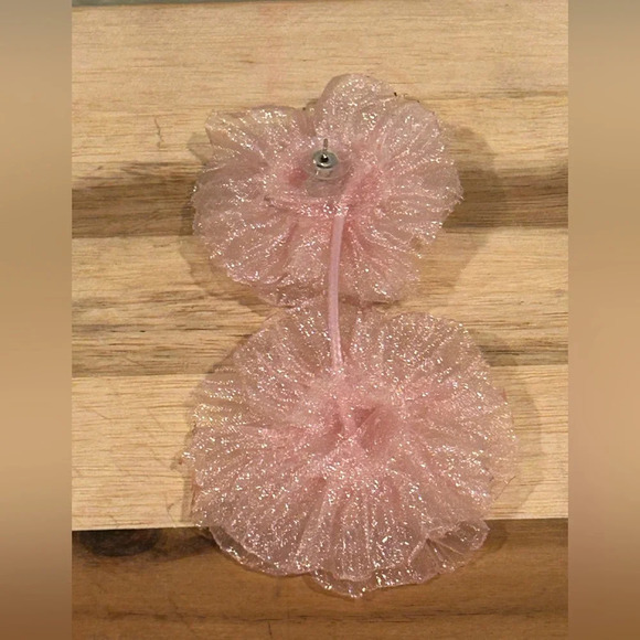 NAKAMOL Made In Thailand Pink Tulle And Pearl Floral Earrings. New with Tags! - Picture 2 of 6
